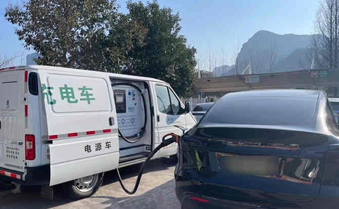 淳安汽车搭电
